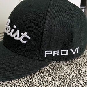 NWOT- Titleist Hat